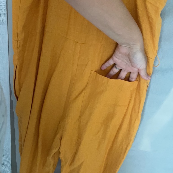 💛Everlane jumpsuit💛 - Picture 3 of 15